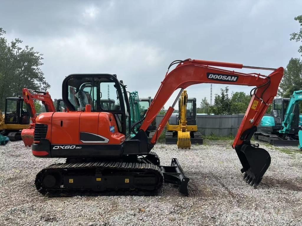 Doosan DX 60 Mini excavatoare < 7t