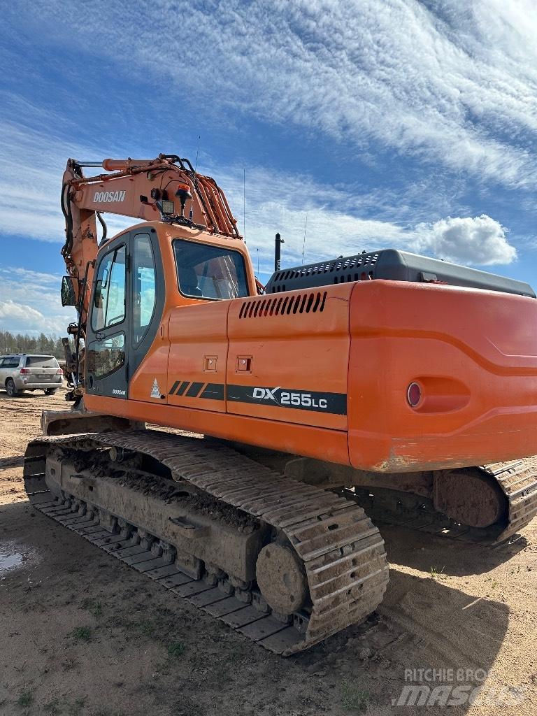 Doosan DX 255 LC Excavatoare pe șenile
