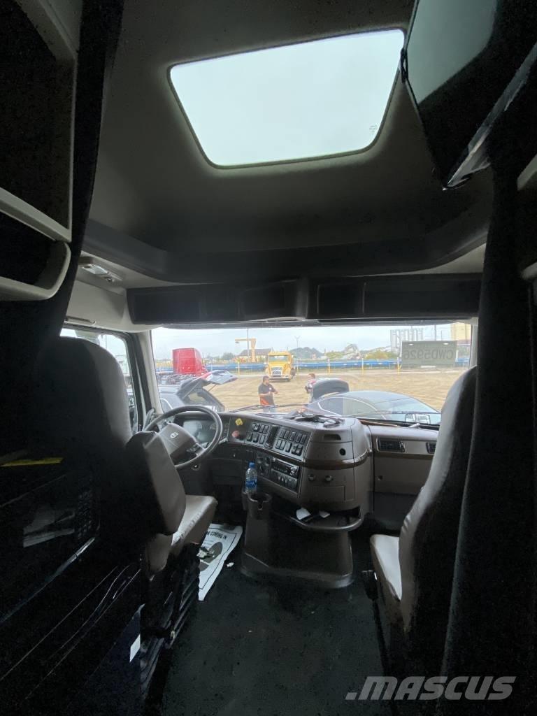 Volvo VLN 670 Autotractoare