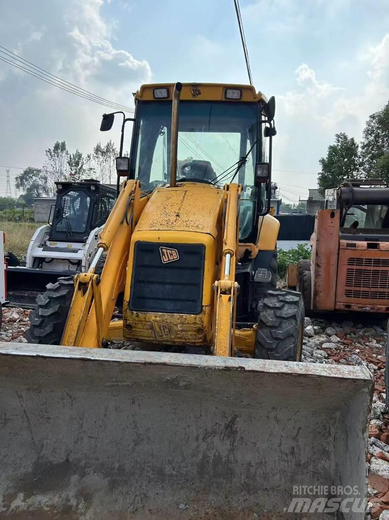 JCB 3 CX Buldoexcavatoare