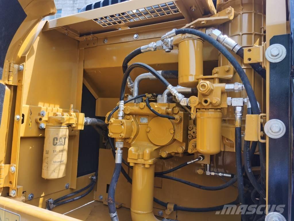 CAT 325 D Excavatoare pe șenile

