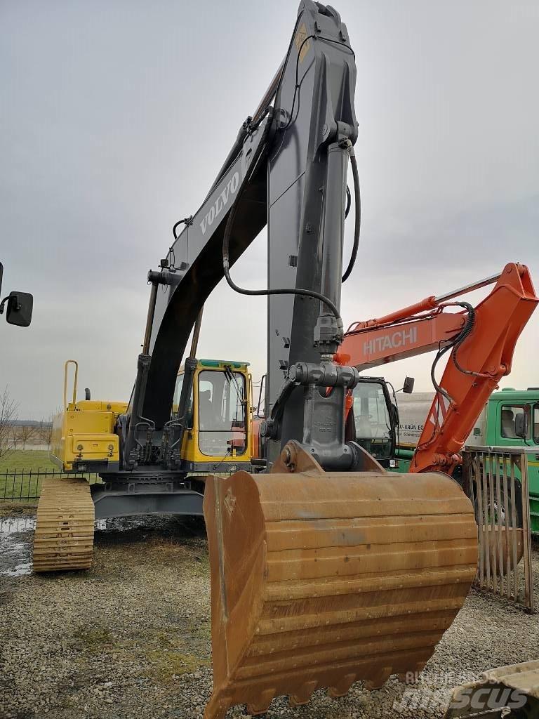 Volvo EC 290 B LC Excavatoare pe șenile
