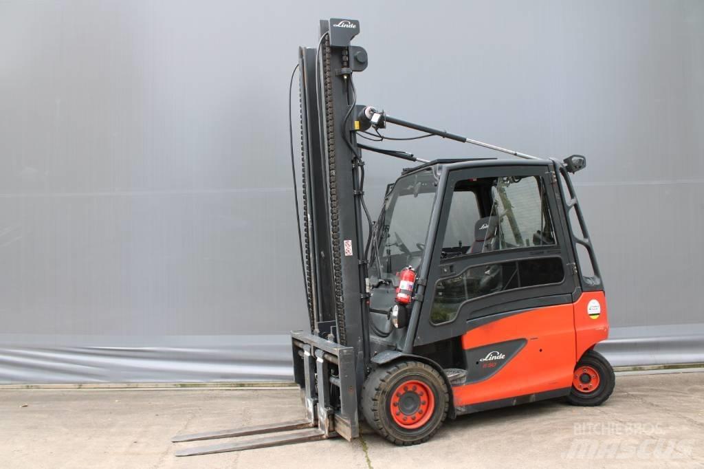 Linde E50HL-01 Stivuitor electric