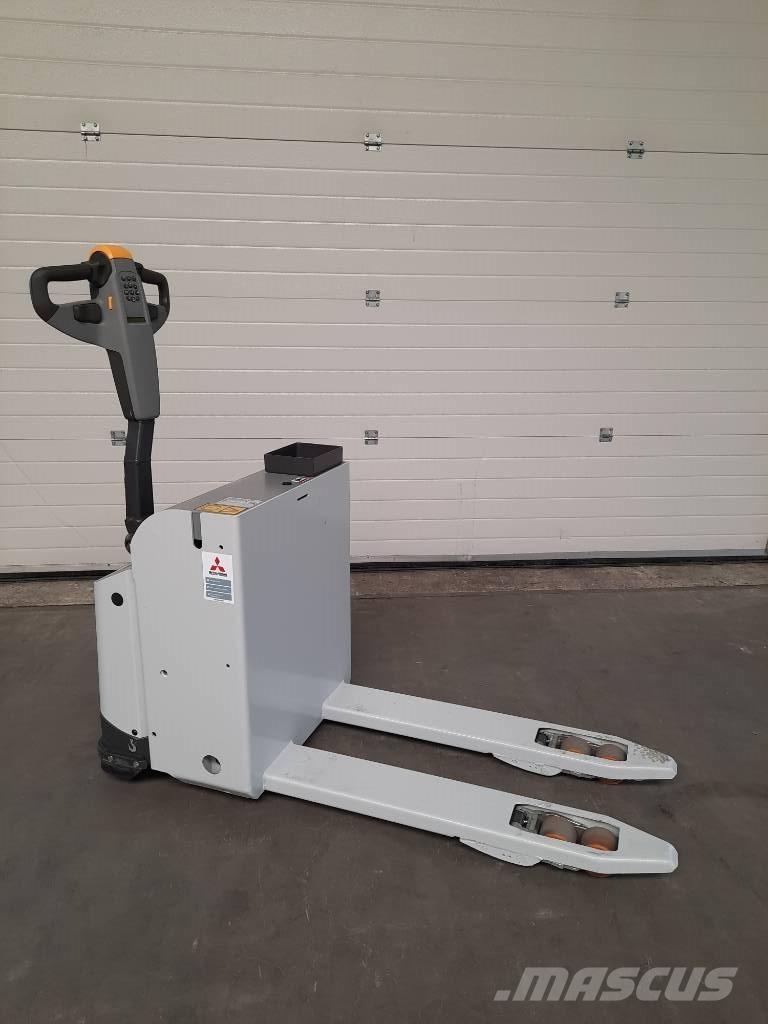 UniCarriers PLL180 Transpaleta manuala