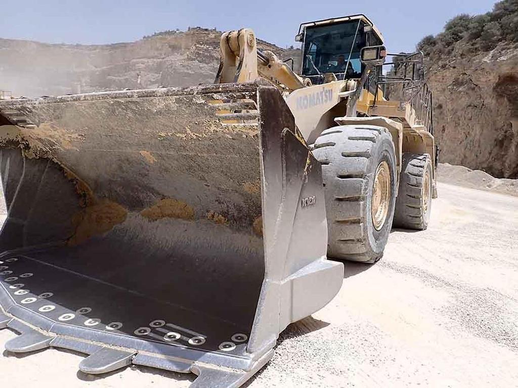 Komatsu WA600-8EO Incarcator pe pneuri