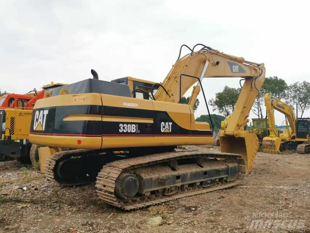 CAT 330BL Excavatoare pe șenile
