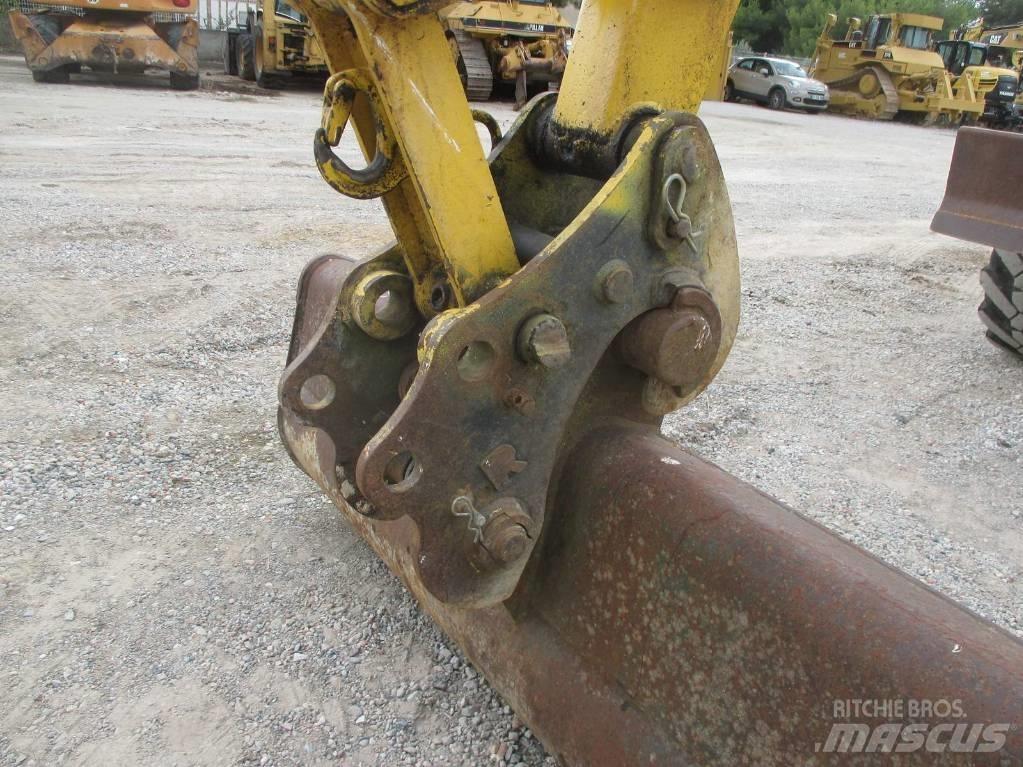 Komatsu PW 95 Excavatoare 7t - 12t
