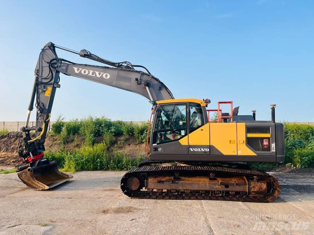 Volvo EC 220 Excavatoare pe șenile
