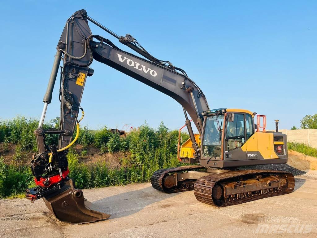 Volvo EC 220 Excavatoare pe șenile
