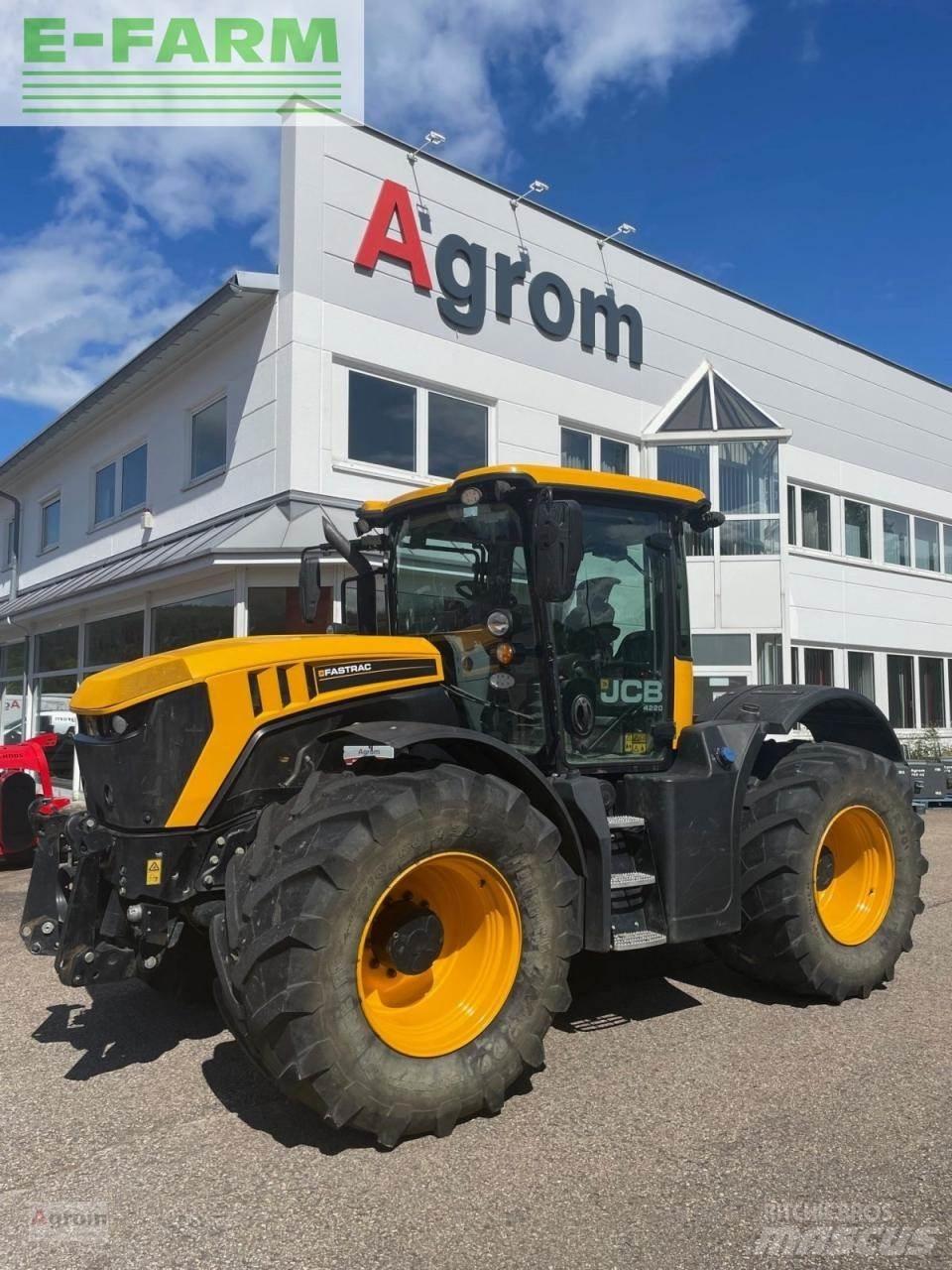 JCB fastrac 4220 Tractoare