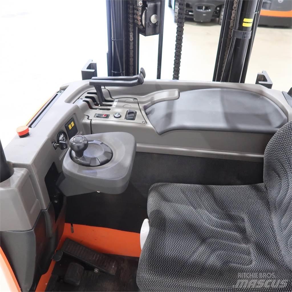 BT SRE160L Stivuitor electric