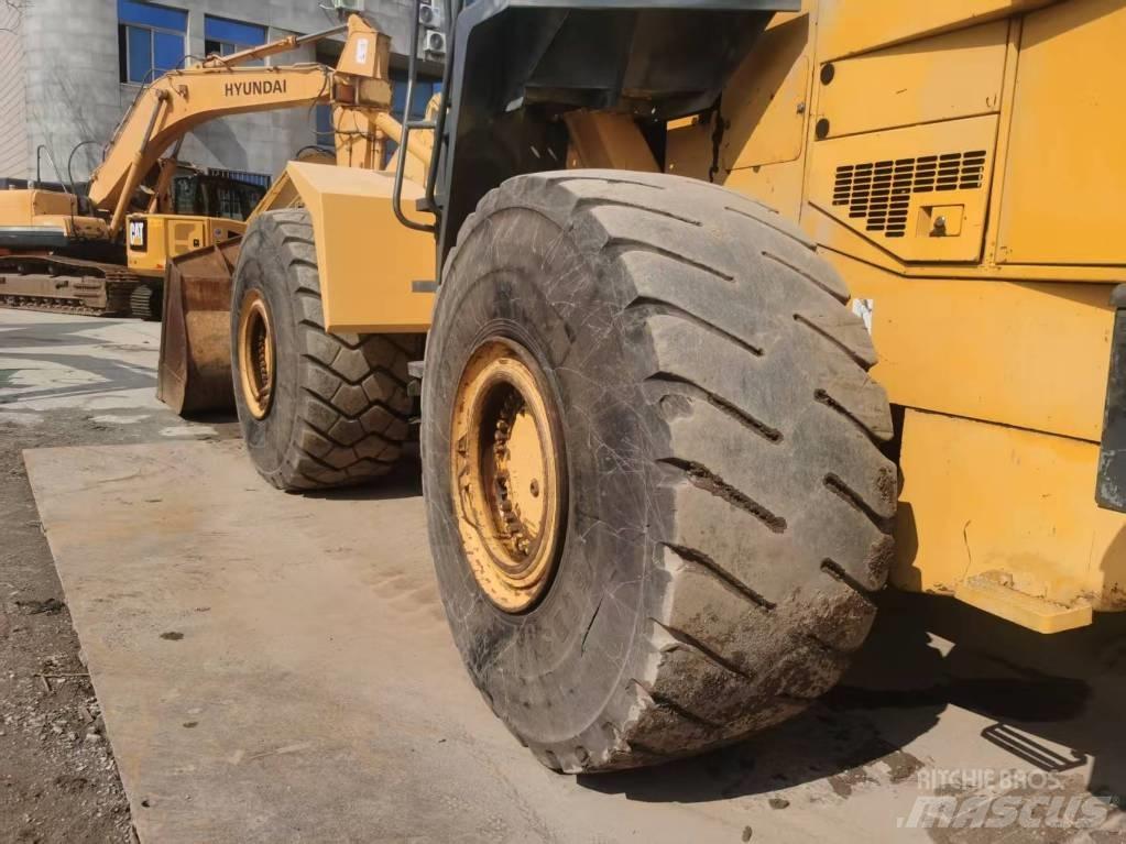 Komatsu WA 500-3 Incarcator pe pneuri