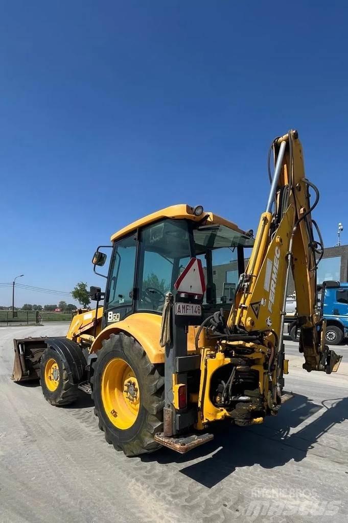 Fermec 860 Buldoexcavatoare