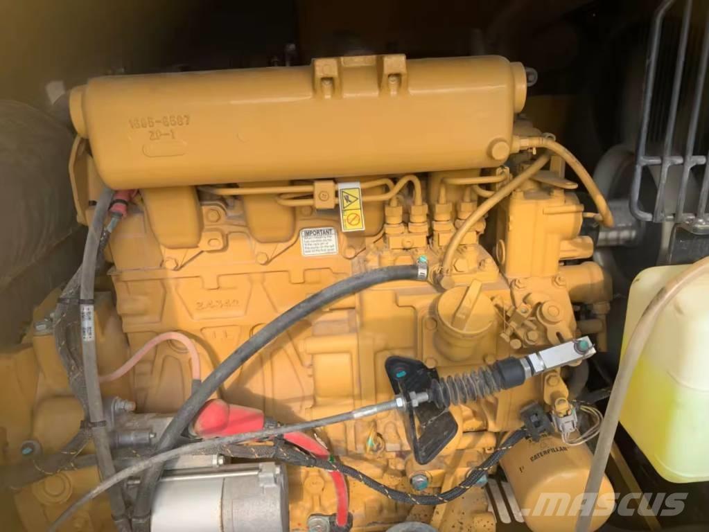 CAT 307,5 Excavatoare pe șenile
