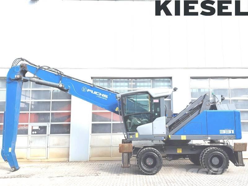 Fuchs MHL 331 F Paleta de manipulare