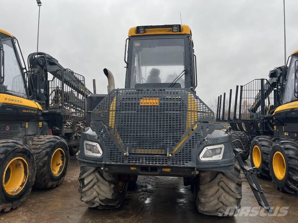 Ponsse Fox Combine forestiere