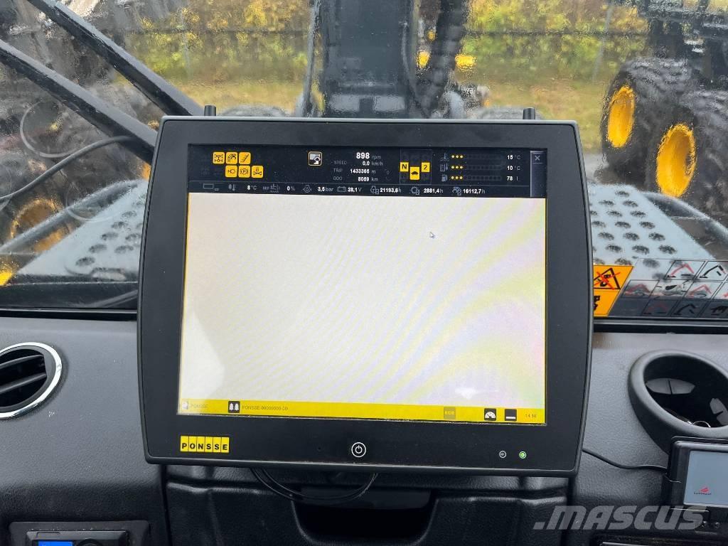 Ponsse Fox Combine forestiere