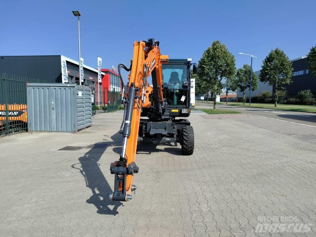 Develon DX57W-7 Mini excavatoare < 7t