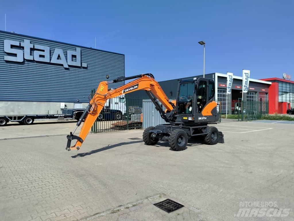 Develon DX57W-7 Mini excavatoare < 7t
