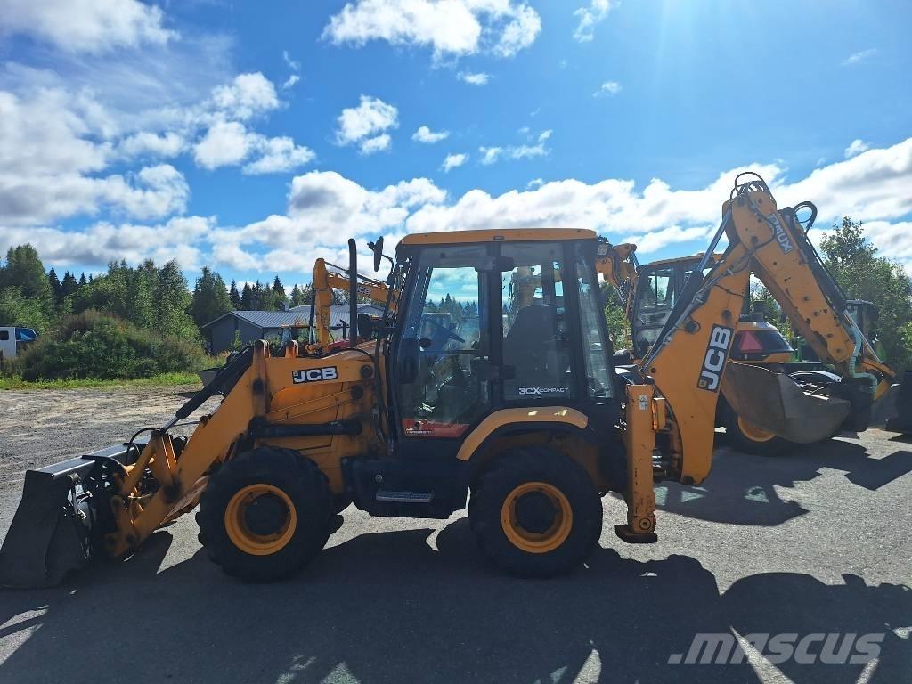 JCB 3 CXE Compact Buldoexcavatoare