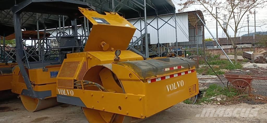 Volvo DD110 Cilindri compactori dubli