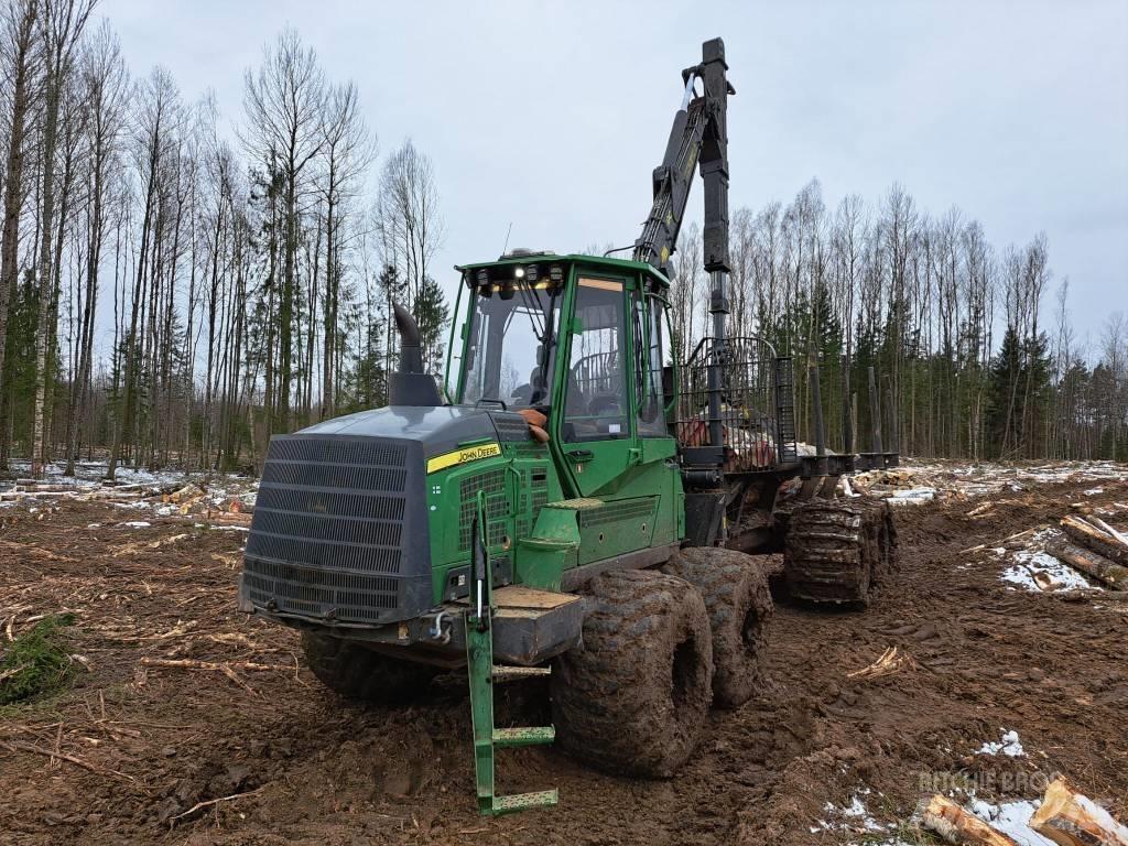 John Deere 1210 G Transportoare