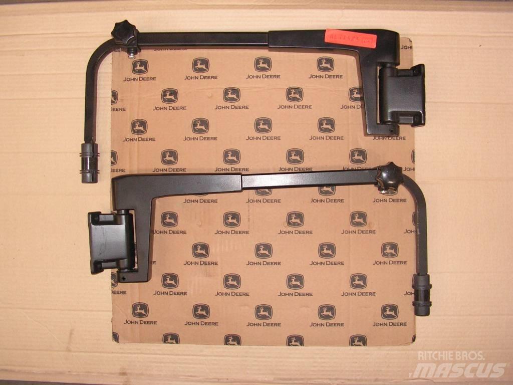 John Deere 6800 Cabine si interior