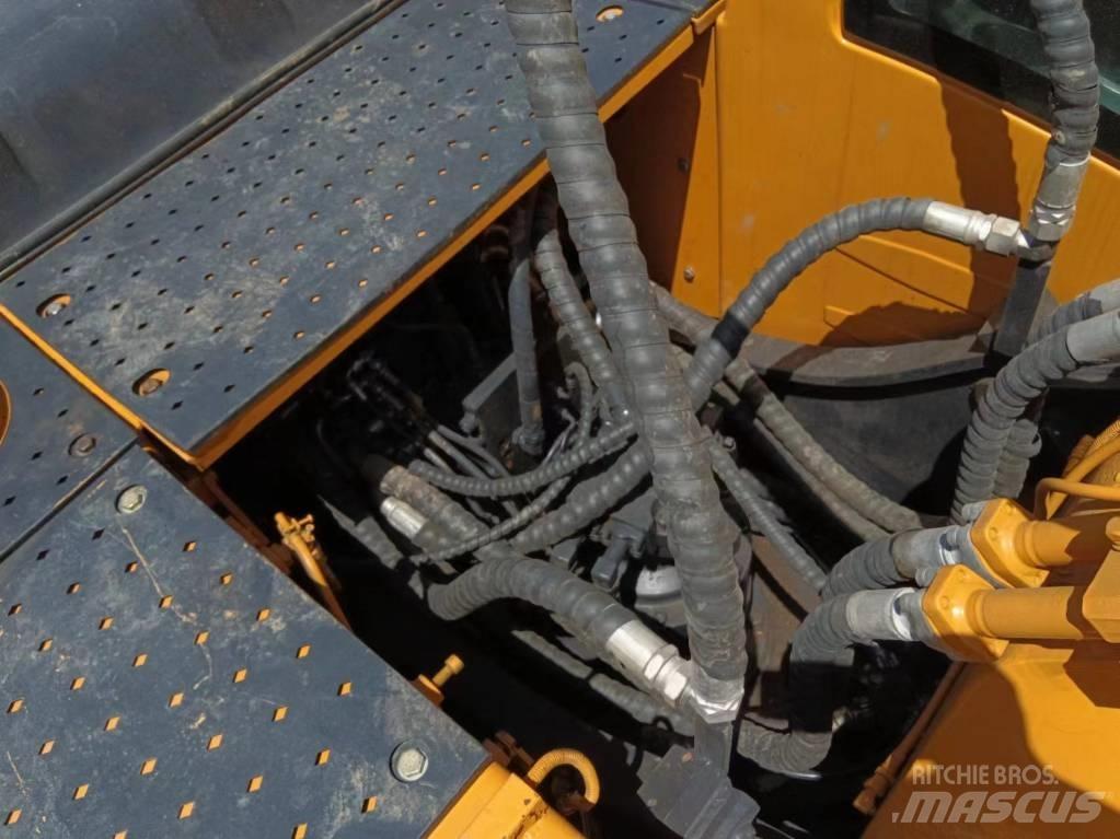 CAT 308 Excavatoare pe șenile
