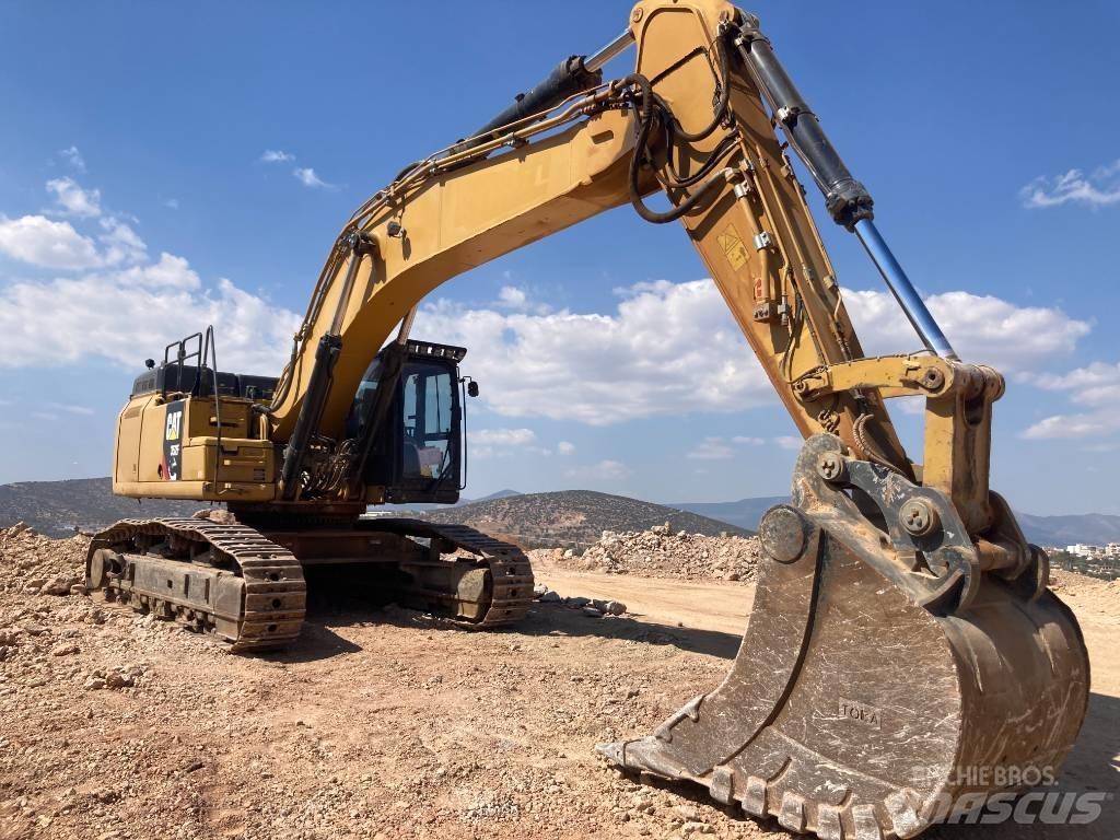 CAT 352 F Excavatoare pe șenile
