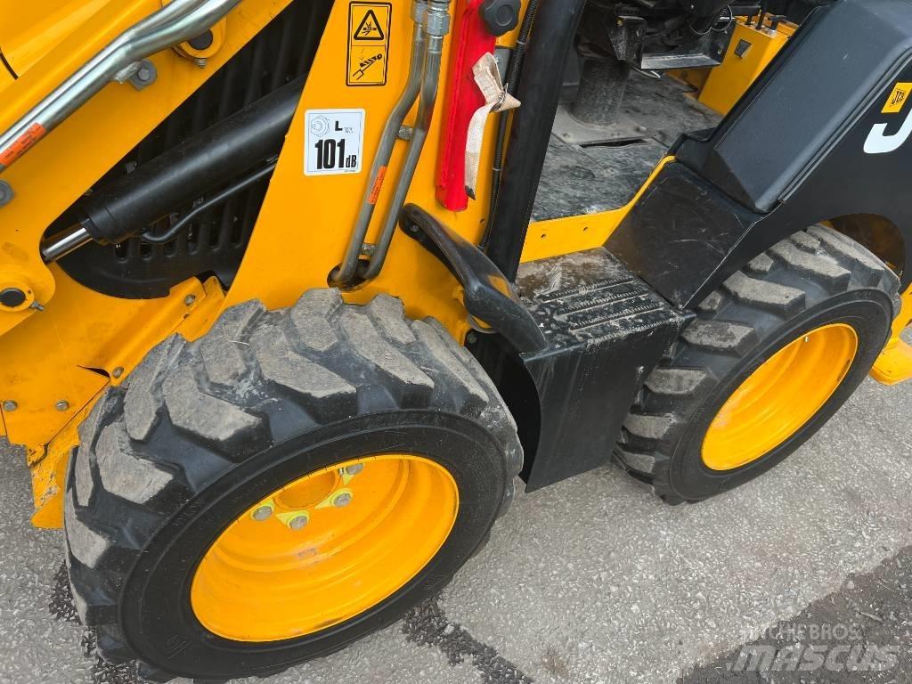 JCB 1 CX Buldoexcavatoare