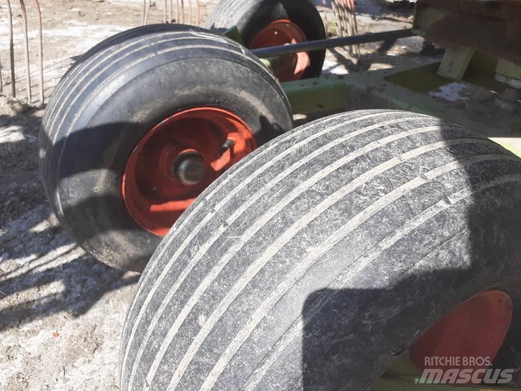 CLAAS Liner 430 S Combina