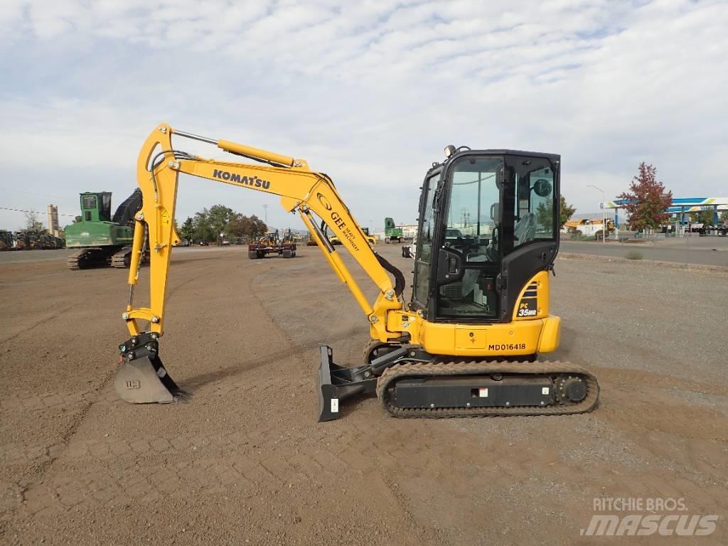 Komatsu PC35MR-5 Mini excavatoare < 7t