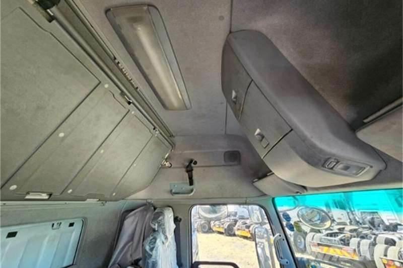 UD TRUCKS QUON Altele