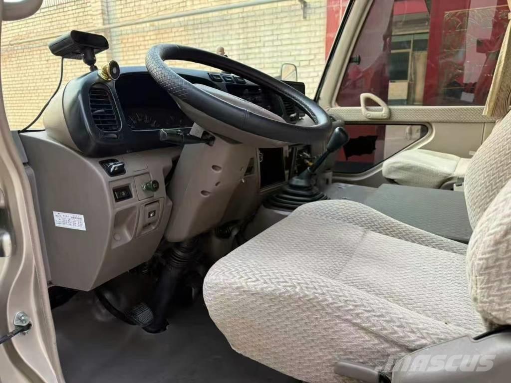 Toyota Coaster Bus Mini autobuze