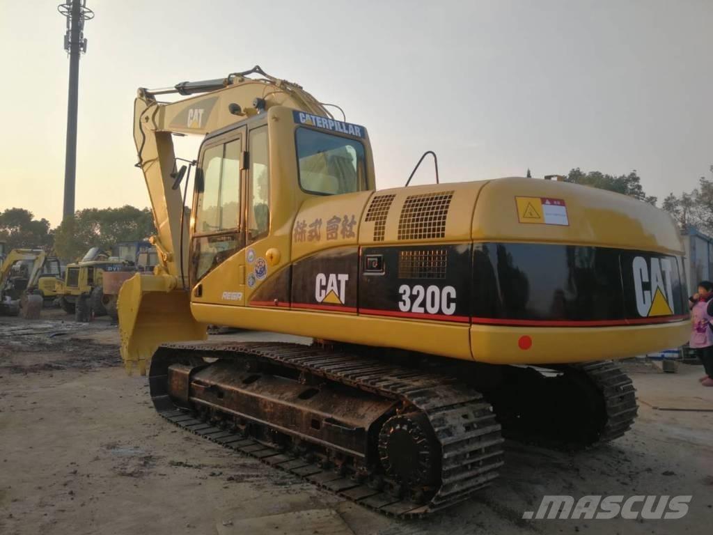 CAT 320C Excavatoare pe șenile
