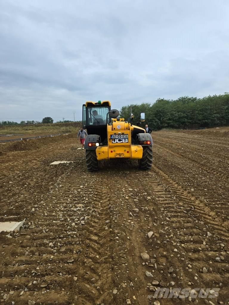 JCB 535-140 Stivuitoare telescopice