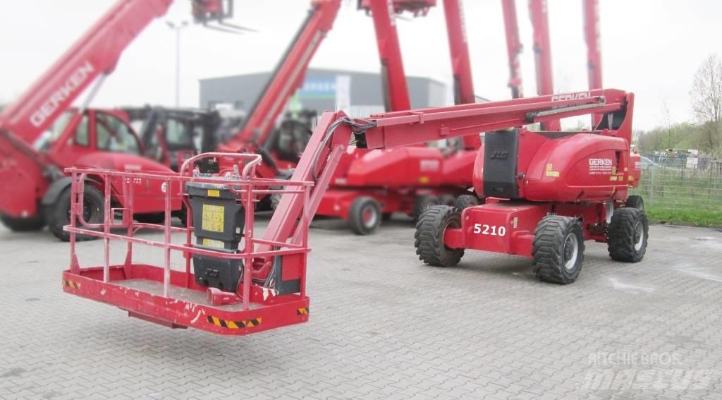 JLG 800 AJ Nacele cu brat articulat