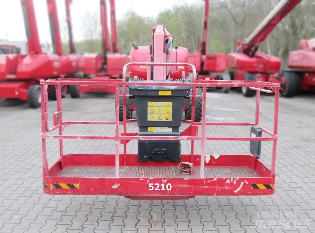 JLG 800 AJ Nacele cu brat articulat