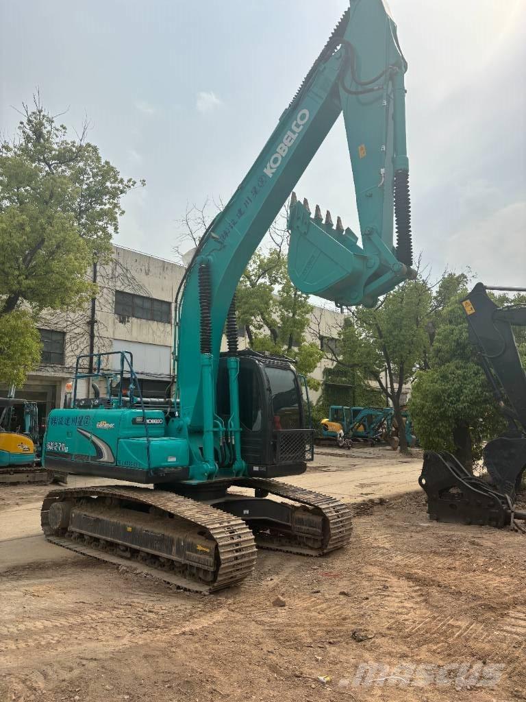 Kobelco SK210 Excavatoare pe șenile
