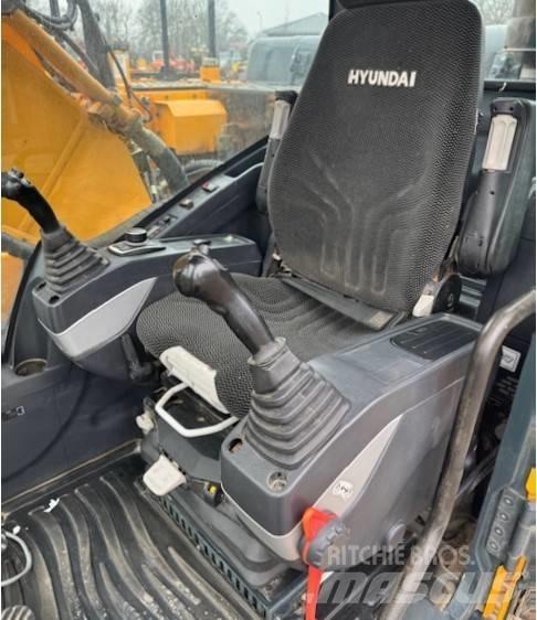 Hyundai HX 220 L Excavatoare pe șenile
