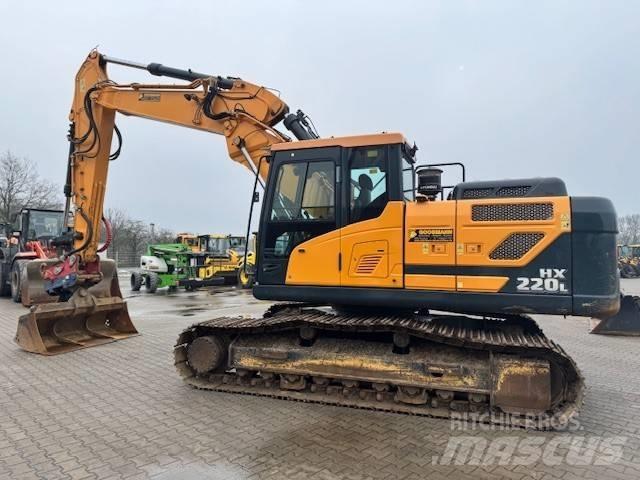 Hyundai HX 220 L Excavatoare pe șenile
