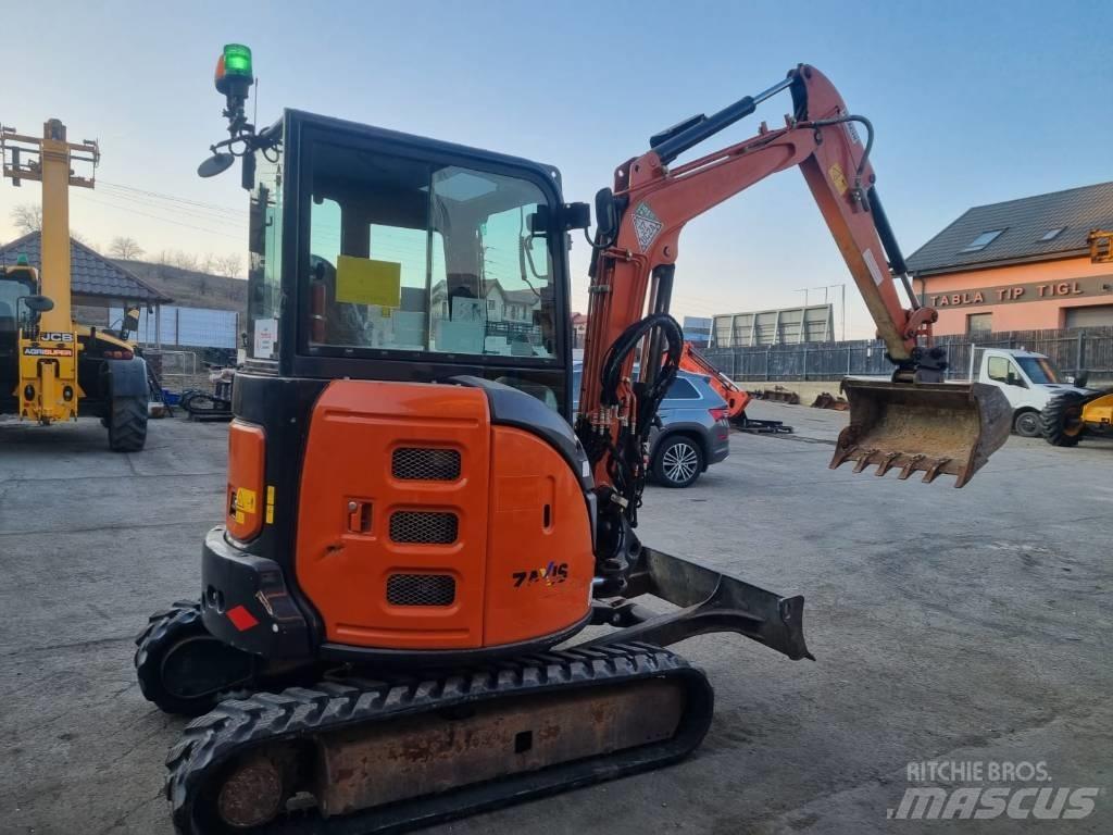 Hitachi Zaxis 33 Mini excavatoare < 7t