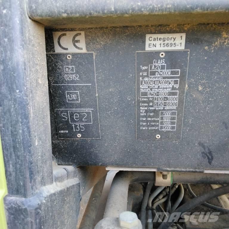 CLAAS Arion 610 C Tractoare