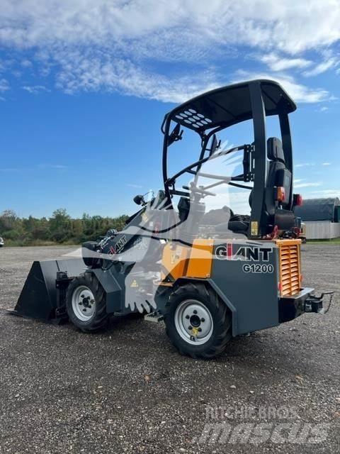 GiANT G1200 Incarcator pe pneuri