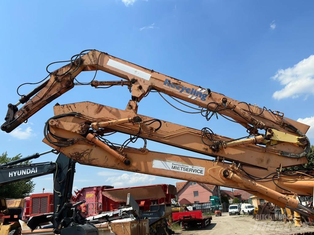 Nobas UB1236 Excavatoare de demolare