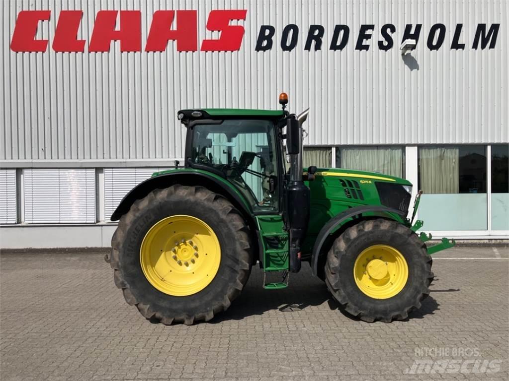 John Deere 6215 R Tractoare