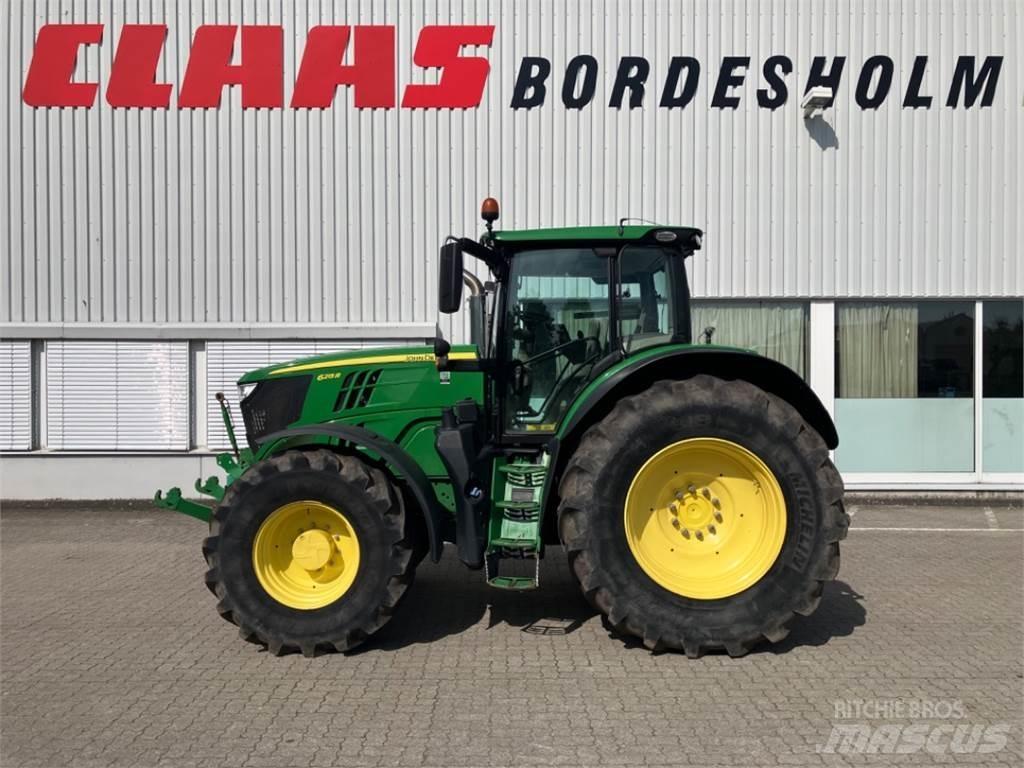 John Deere 6215 R Tractoare