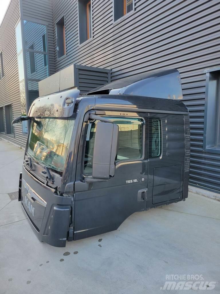 MAN TGS Cabine si interior
