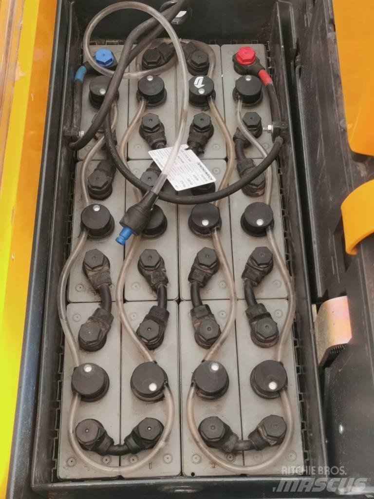 Jungheinrich ERC 214 Transpaleti autopropulsanti