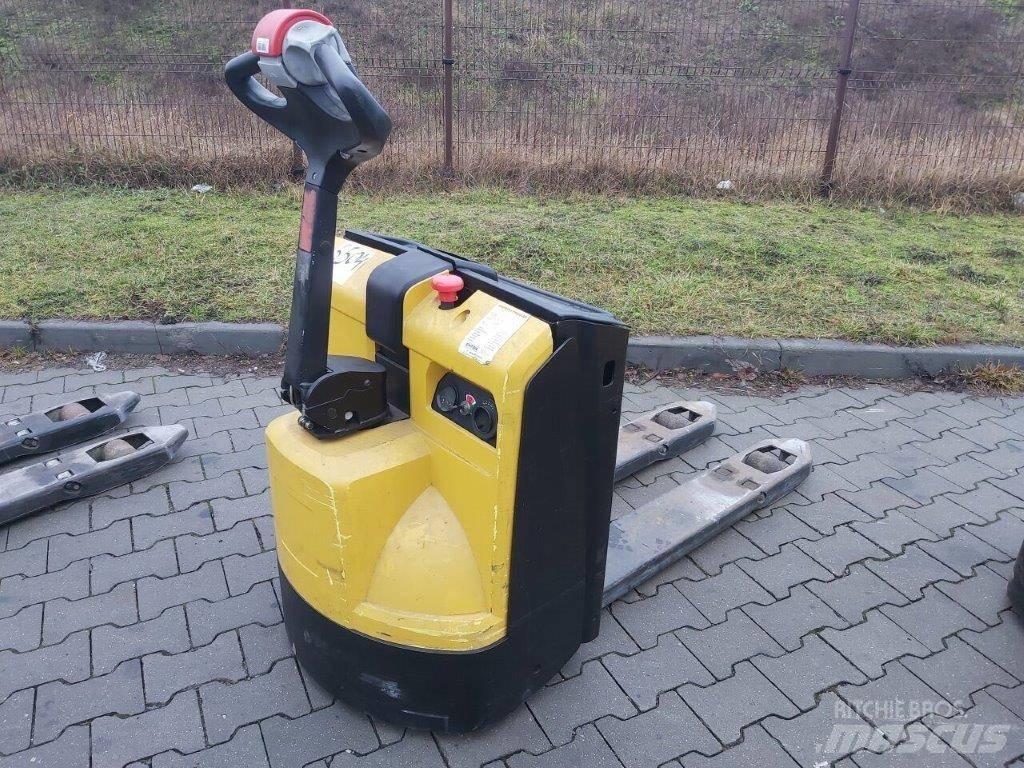 Yale MP16 Stivuitor electric